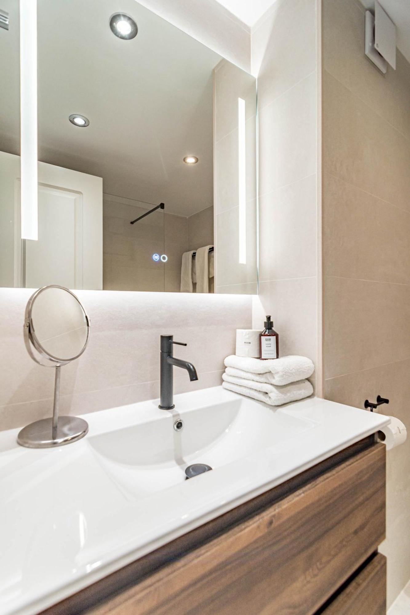 Sam24i- Cozy Walking Distance To Marbella